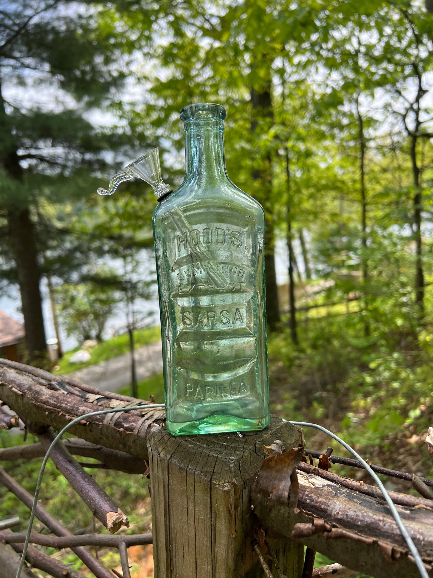 Hoods blue green Sarsaparilla bottle Bongo